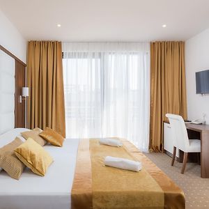 Standard Zimmer mit Kingsize-Bett
